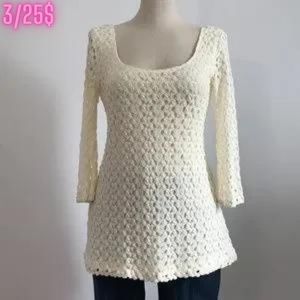AUW  - Long Sleeve Cream Knit top